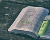 geöffnete Bibel
